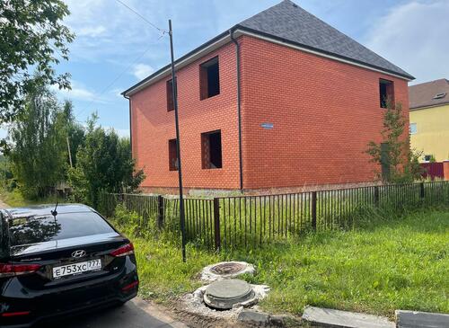 Недостроенный дом